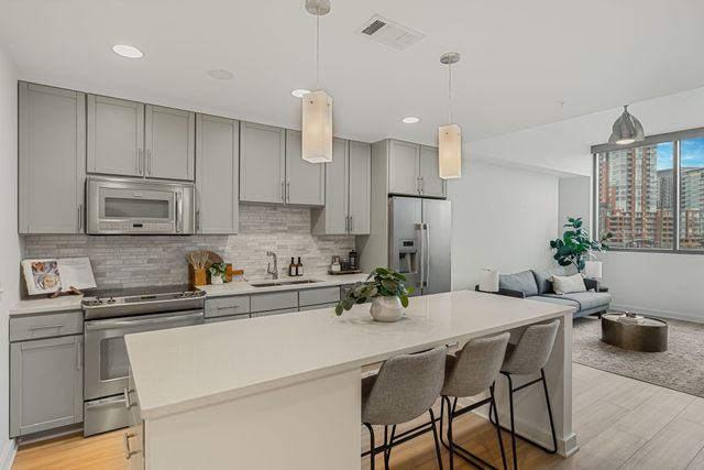 1212 Laurel St Apt 206, Nashville, TN 37203