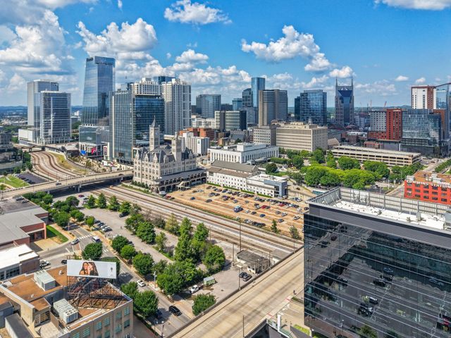 1212 Laurel St Apt 206, Nashville, TN 37203