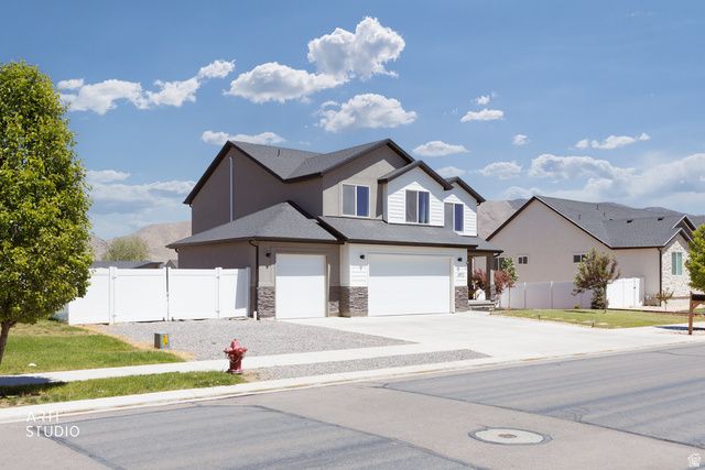 3972 N WOOD RD, Eagle Mountain, UT 84005