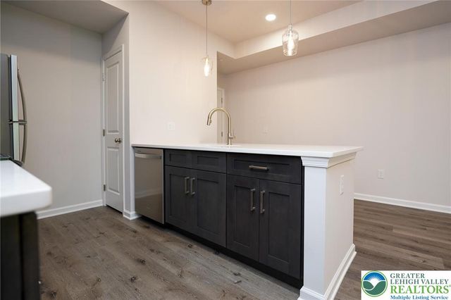 1210 Eaton Avenue 204, Bethlehem City, PA 18018