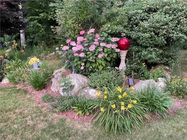 55 Gentry Way, Scituate, RI 02857