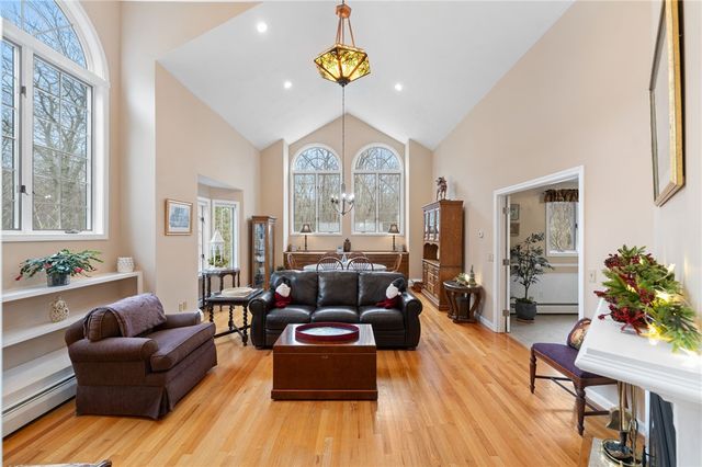 55 Gentry Way, Scituate, RI 02857