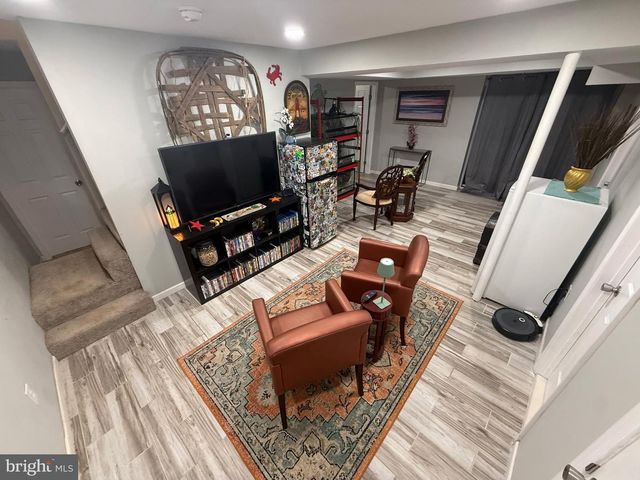 729 SPRUCE DR, Lusby, MD 20657