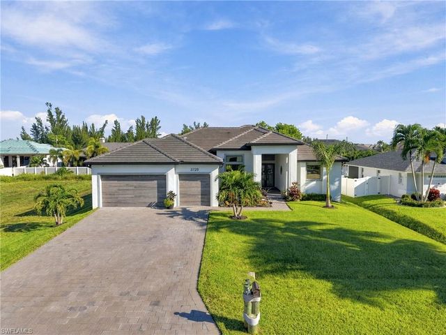3729 SW 3rd TER, Cape Coral, FL 33991