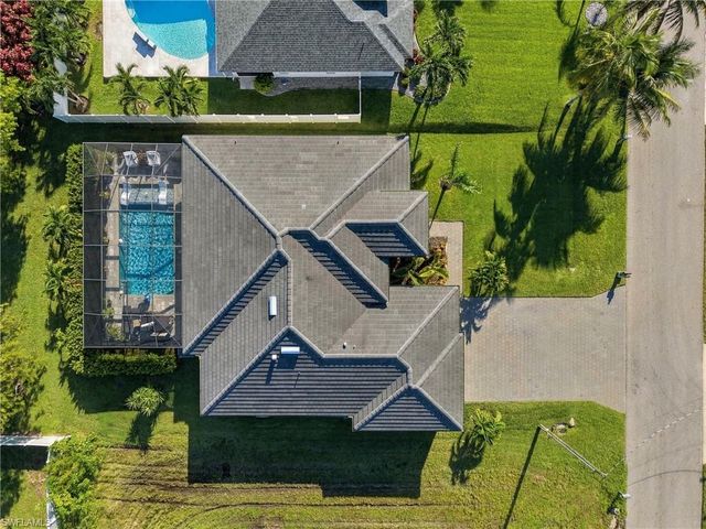 3729 SW 3rd TER, Cape Coral, FL 33991