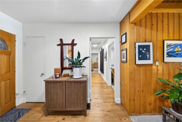 4872 N Arcade, Fresno, CA 93704