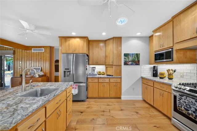 4872 N Arcade, Fresno, CA 93704