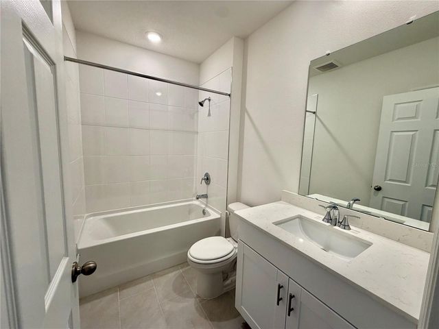 5013 KAIA AVENUE, Winter Haven, FL 33884
