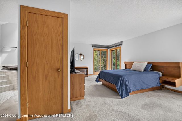 1231 Jolly Road, Okemos, MI 48864