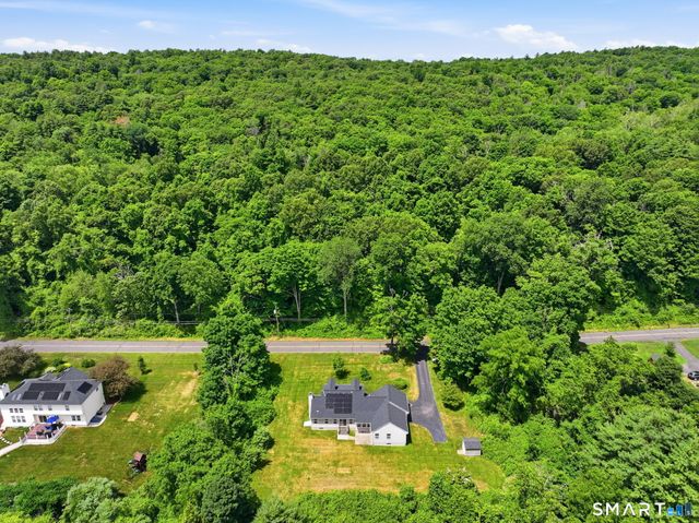 50 Hoskins Road, Bloomfield, CT 06002