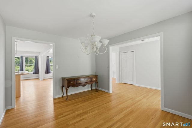 50 Hoskins Road, Bloomfield, CT 06002