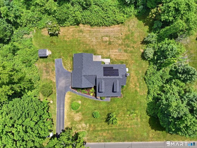 50 Hoskins Road, Bloomfield, CT 06002