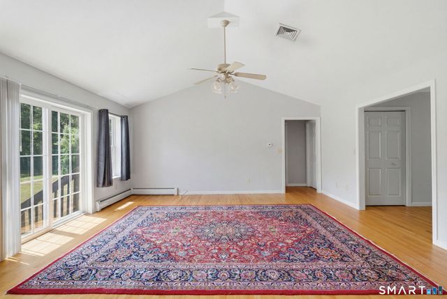 50 Hoskins Road, Bloomfield, CT 06002