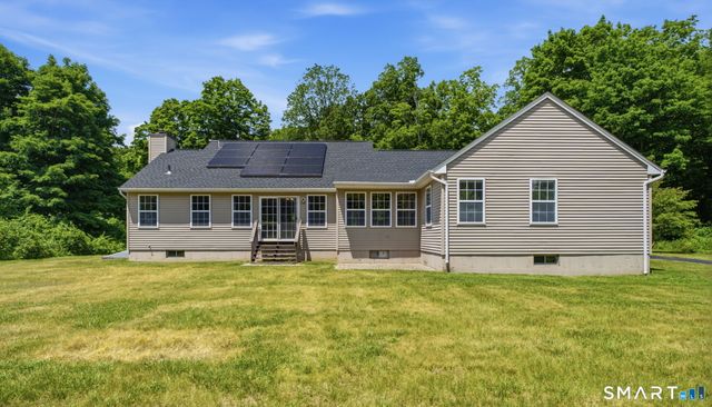 50 Hoskins Road, Bloomfield, CT 06002