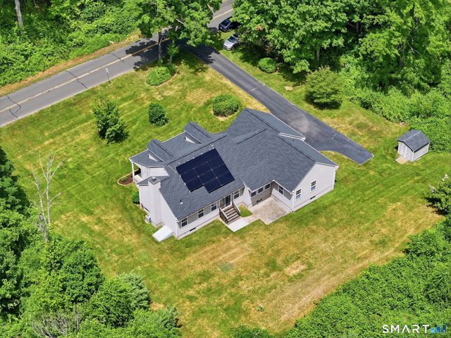 50 Hoskins Road, Bloomfield, CT 06002
