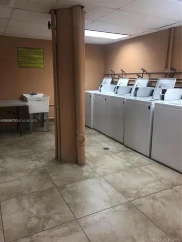 1810 W 56th St 3414, Hialeah, FL 33012