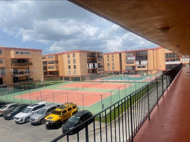 1810 W 56th St 3414, Hialeah, FL 33012