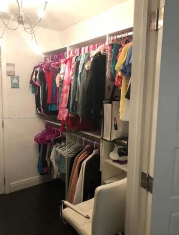 1810 W 56th St 3414, Hialeah, FL 33012