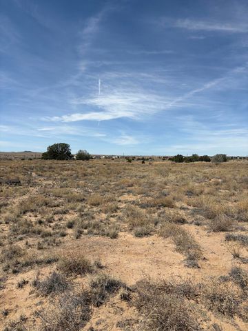 Helada Street NW, Albuquerque, NM 87120