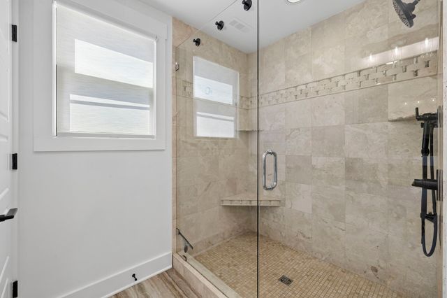 2409 Vaulx Ln, Nashville, TN 37204