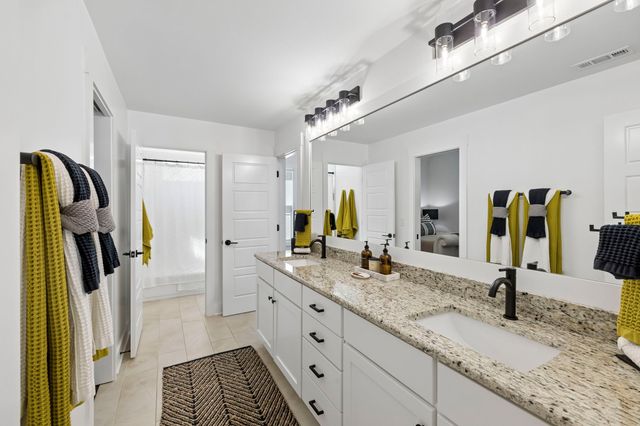 2409 Vaulx Ln, Nashville, TN 37204