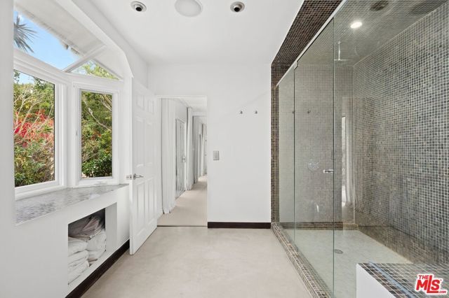 10216 Cielo Drive, Other - See Remarks, CA 90210