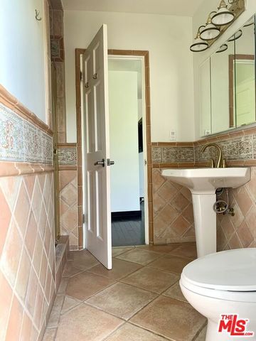 10216 Cielo Drive, Other - See Remarks, CA 90210