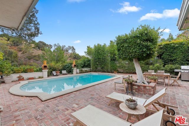 10216 Cielo Drive, Other - See Remarks, CA 90210