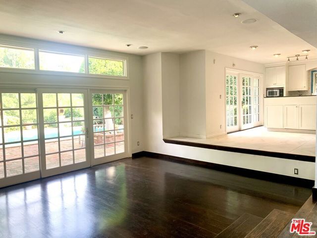 10216 Cielo Drive, Other - See Remarks, CA 90210