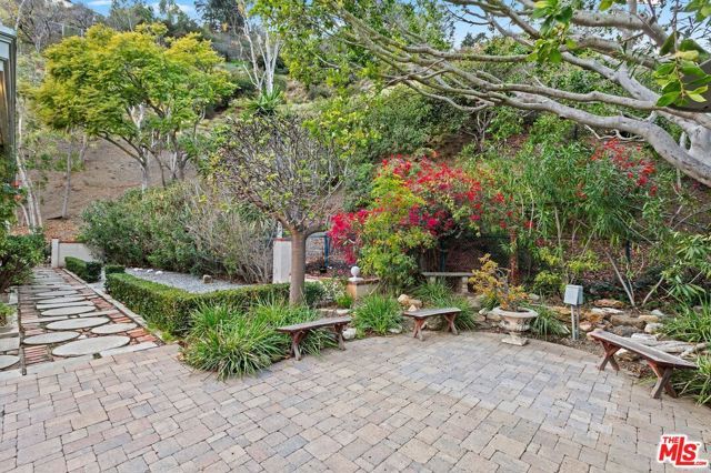 10216 Cielo Drive, Other - See Remarks, CA 90210