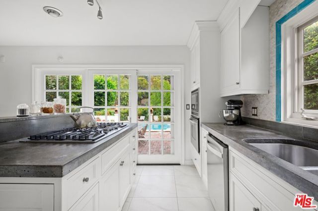 10216 Cielo Drive, Other - See Remarks, CA 90210