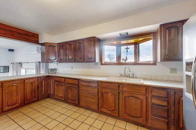 24 Ojito Drive, Espanola, NM 87532