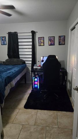 10715 64TH AVE, Seminole, FL 33772