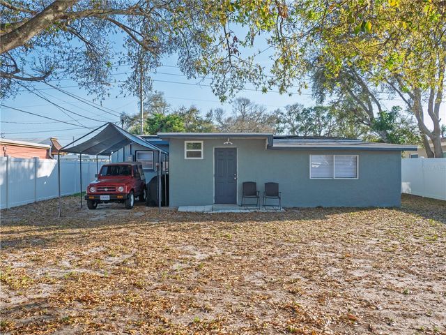 10715 64TH AVE, Seminole, FL 33772