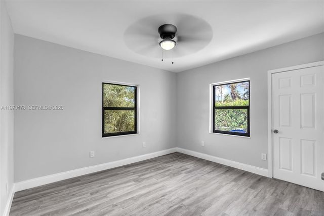 130 SW 31st Ct 1, Miami, FL 33135