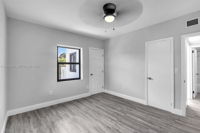 130 SW 31st Ct 1, Miami, FL 33135