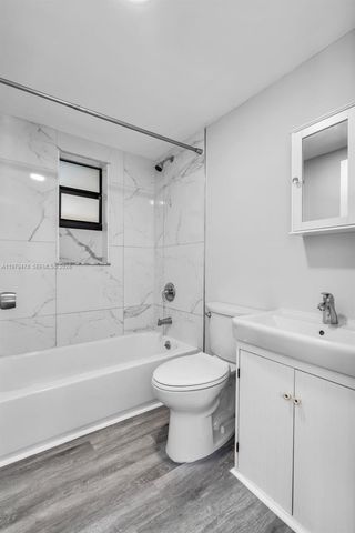 130 SW 31st Ct 1, Miami, FL 33135