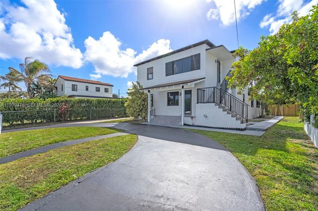 130 SW 31st Ct 1, Miami, FL 33135