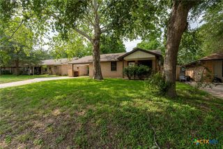 903 Mimosa Drive, Lockhart, TX 78644