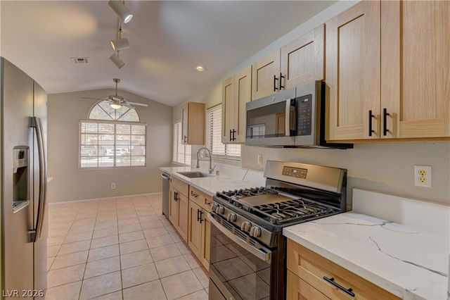 1253 TARAMAR Street, Las Vegas, NV 89031