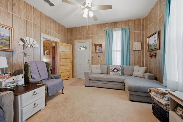 918 W Morgan Street, Denison, TX 75020
