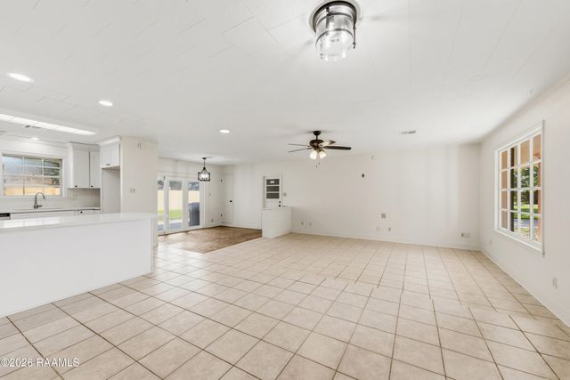 101 Fanny Street, Lafayette, LA 70508