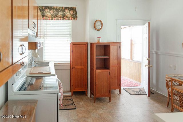 203 Minturn Avenue, Hamlet, NC 28345