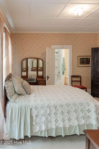 203 Minturn Avenue, Hamlet, NC 28345