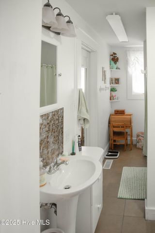 203 Minturn Avenue, Hamlet, NC 28345