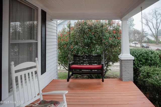 203 Minturn Avenue, Hamlet, NC 28345