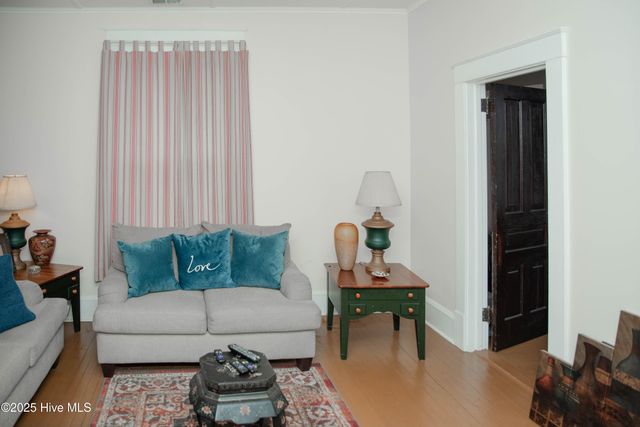 203 Minturn Avenue, Hamlet, NC 28345