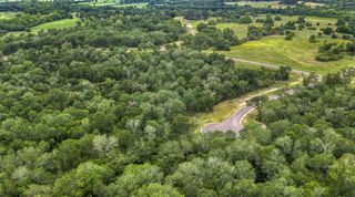 2-22 Millwood Trail, Brenham, TX 77833