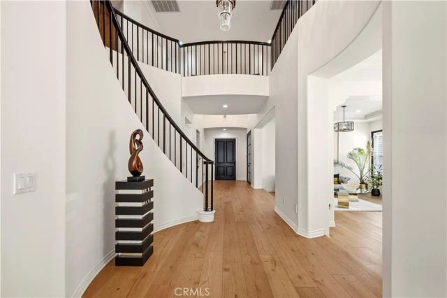 2033 Waterside Circle, Westlake Village, CA 91362