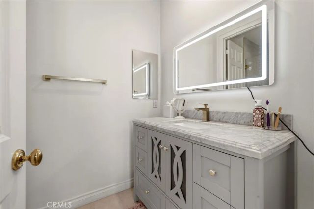 2033 Waterside Circle, Westlake Village, CA 91362
